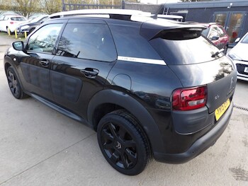 Used Citroen C4 Cactus 2015 for sale - 77765583: Photo
