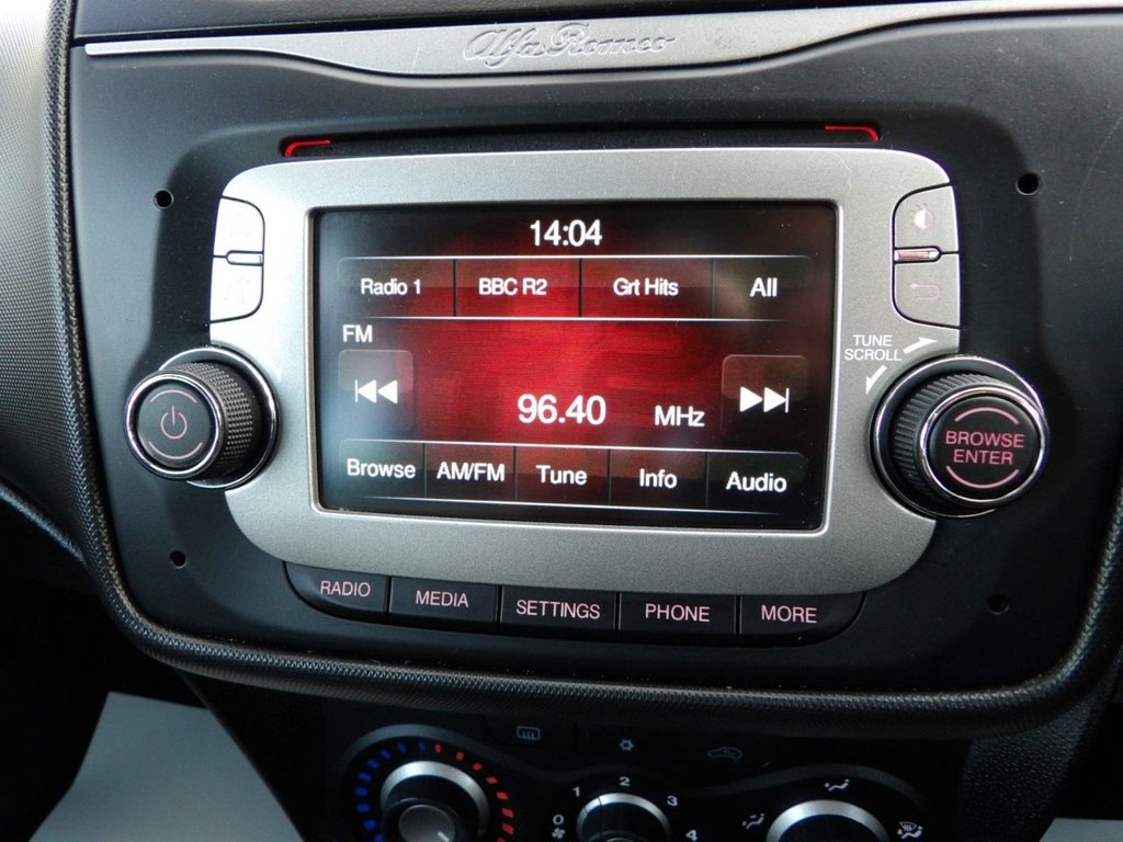 Used Alfa Romeo MiTo 2015 for sale - 76848288: Photo 11