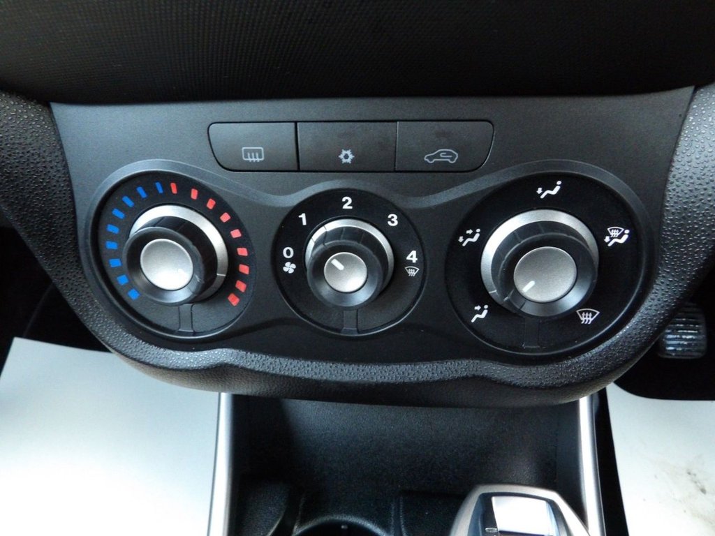 Used Alfa Romeo MiTo 2015 for sale - 76848288: Photo 25