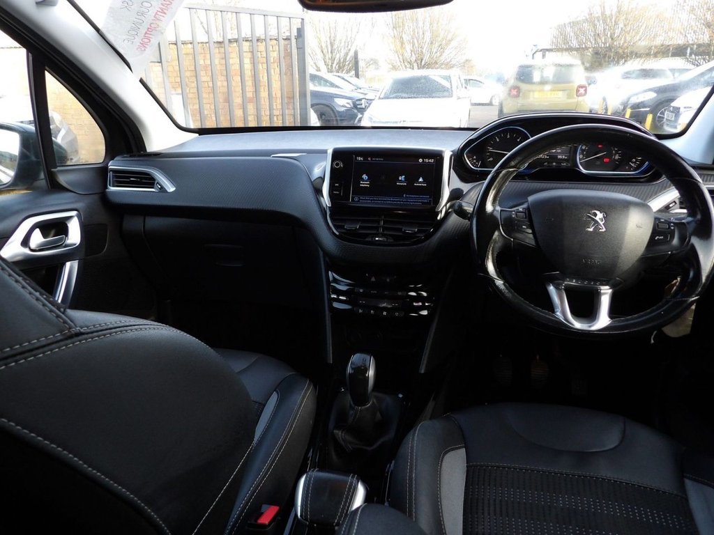 Used Peugeot 2008 2017 for sale - 77667652: Photo 10