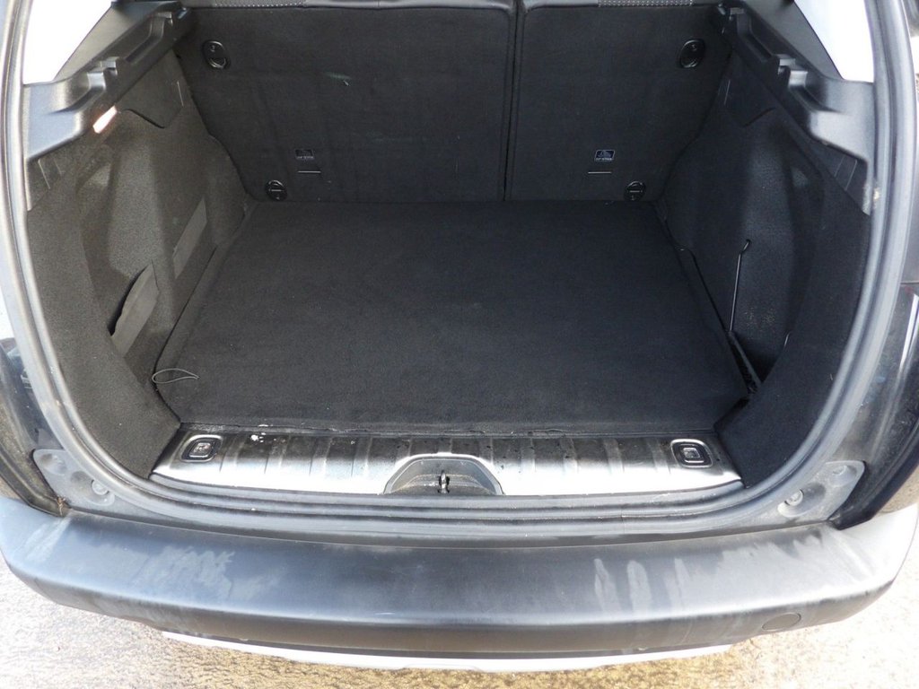 Used Peugeot 2008 2017 for sale - 77667652: Photo 16