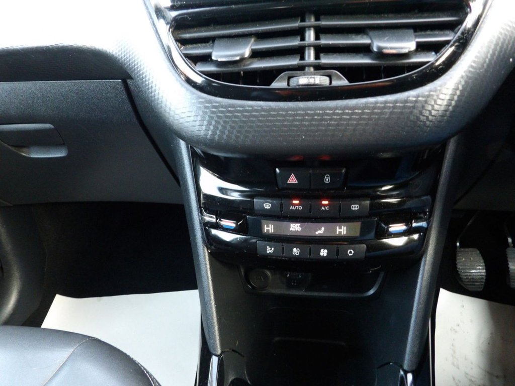 Used Peugeot 2008 2017 for sale - 77667652: Photo 25