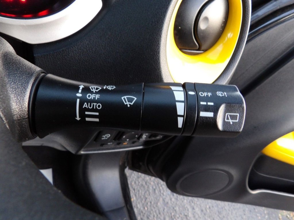 Used Nissan Juke 2015 for sale - 76934617: Photo 18