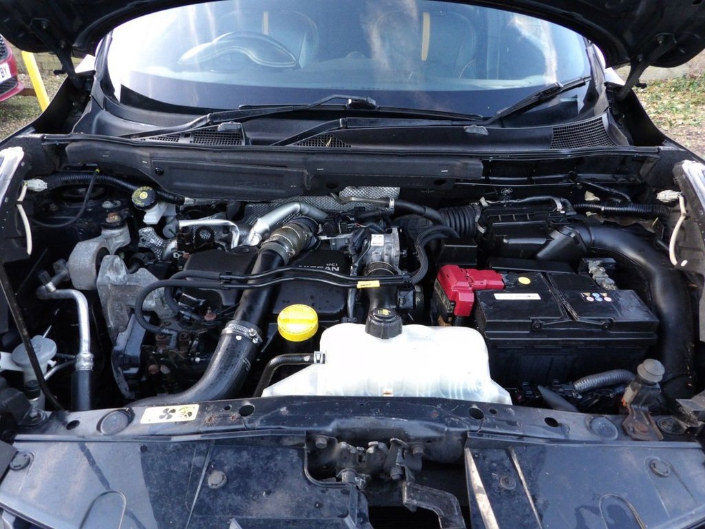 Used Nissan Juke 2015 for sale - 76934617: Photo 21