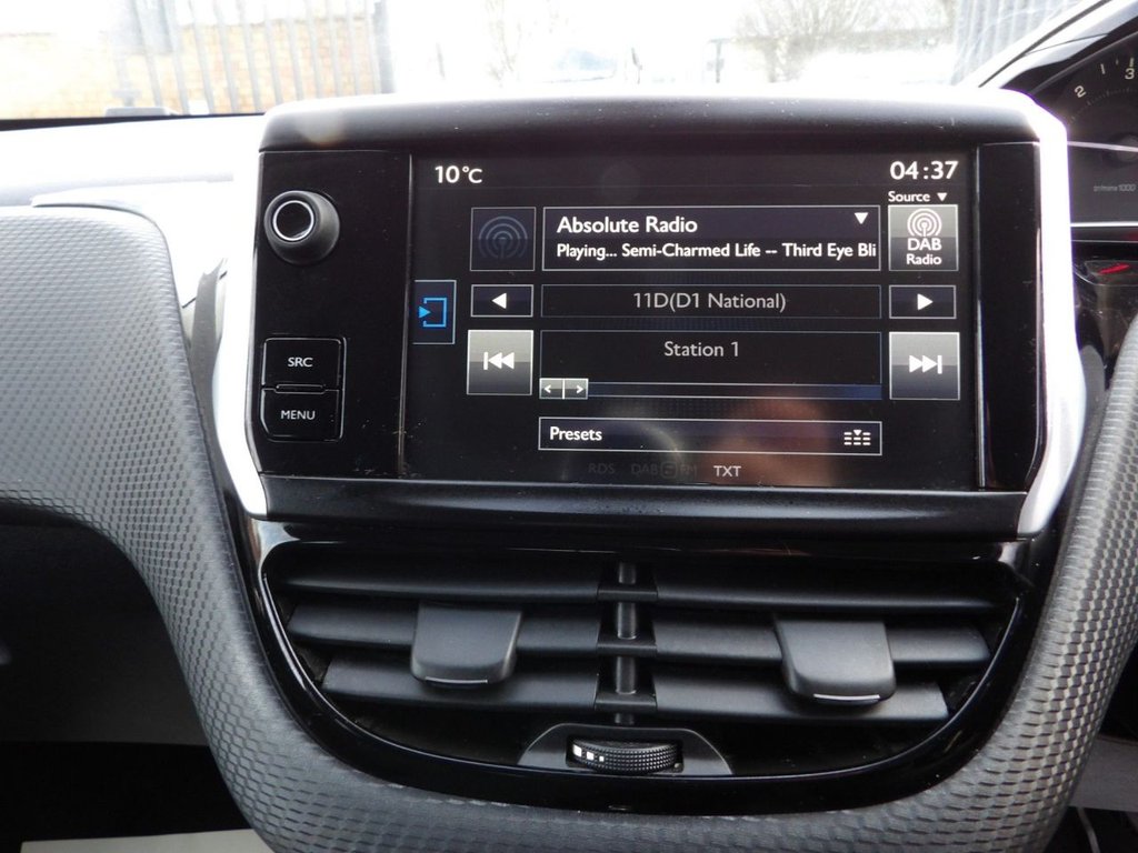 Used Peugeot 208 2015 for sale - 77642993: Photo 10