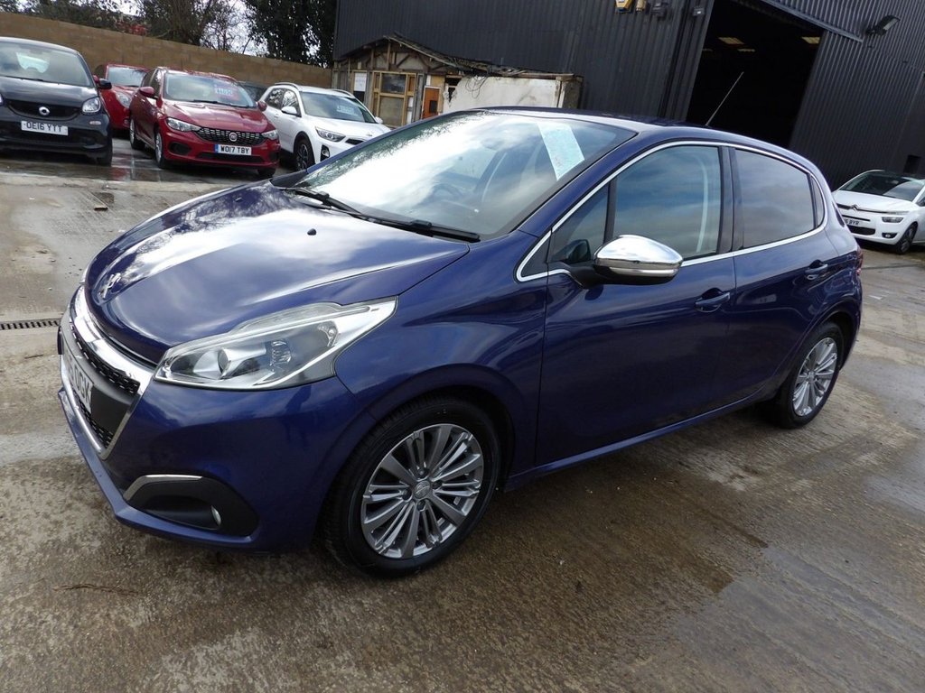 Used Peugeot 208 2015 for sale - 77642993: Photo 3