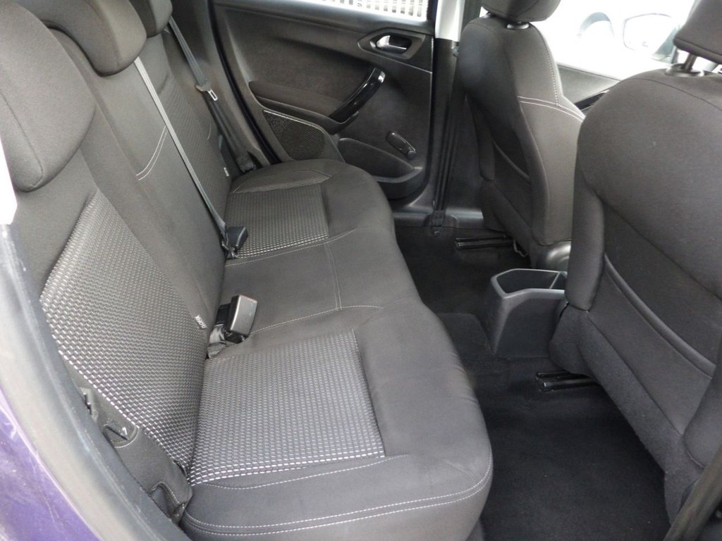 Used Peugeot 208 2015 for sale - 77642993: Photo 8