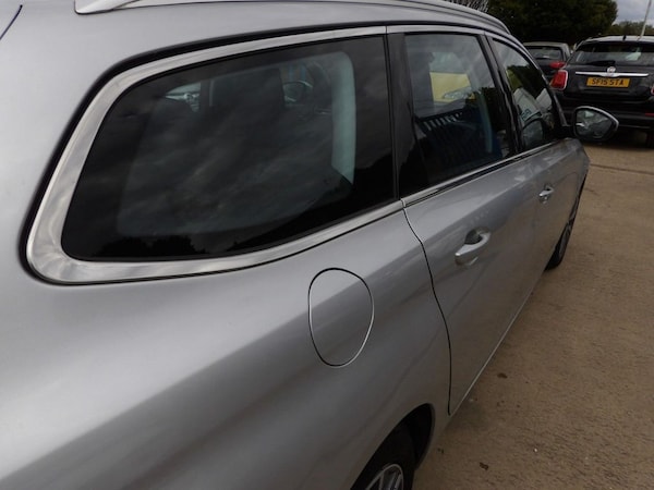 Used Peugeot 308 SW 2016 for sale - 75590668: Photo 17