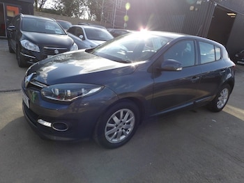 Used Renault Megane 2016 for sale - 77765562: Photo