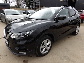 Used Nissan Qashqai 2018 for sale - 77680879: Photo