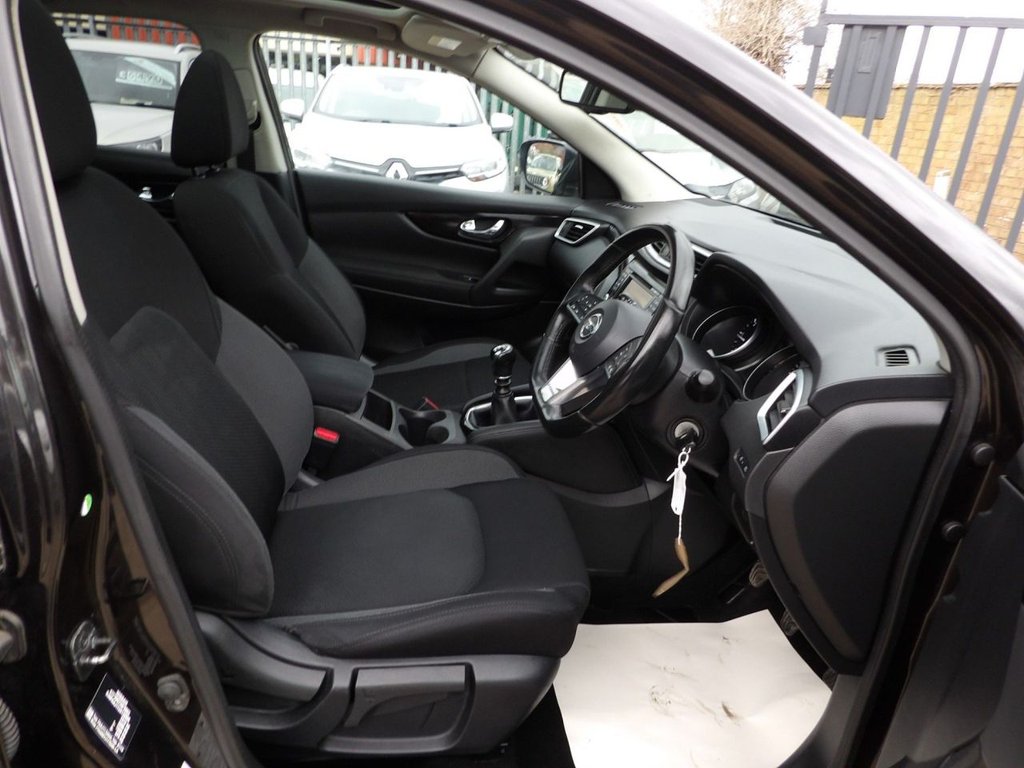 Used Nissan Qashqai 2018 for sale - 77680879: Photo 8