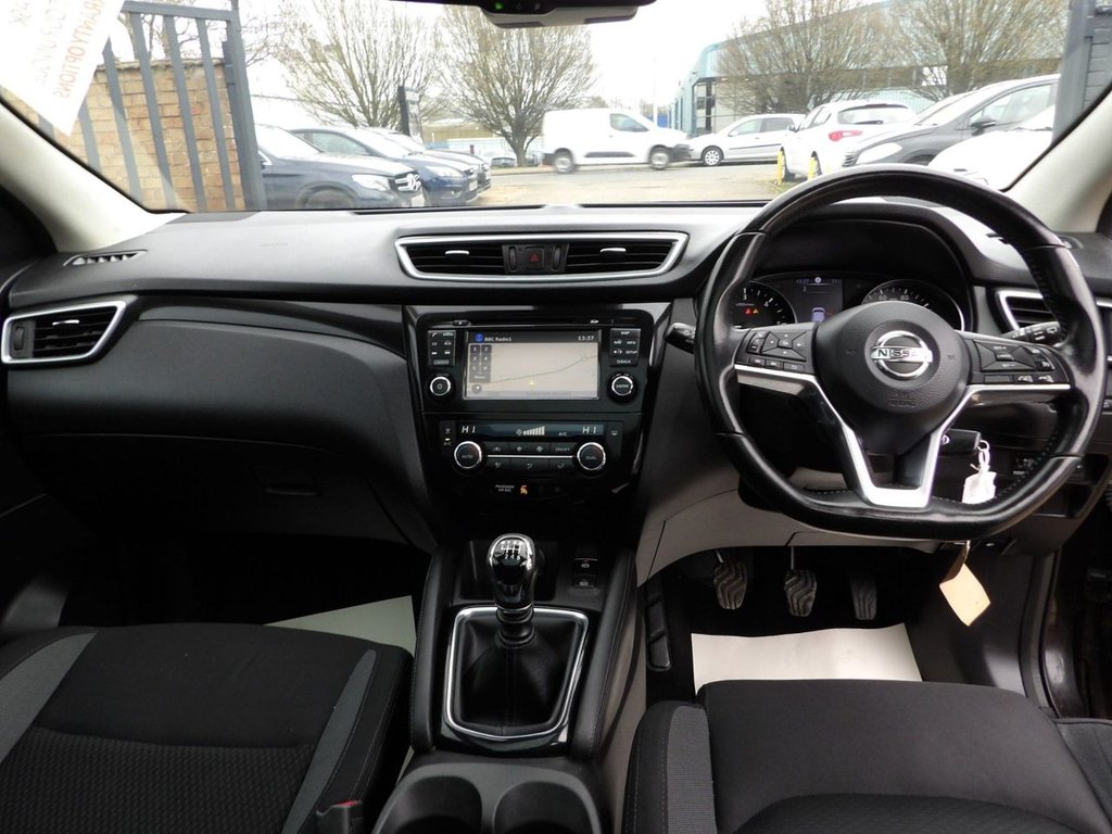 Used Nissan Qashqai 2018 for sale - 77680879: Photo 9