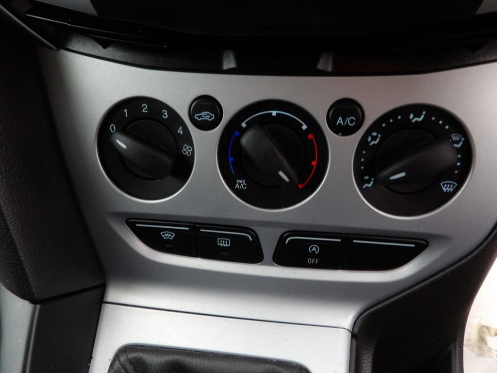 Used Ford Focus 2014 for sale - 77680938: Photo 15