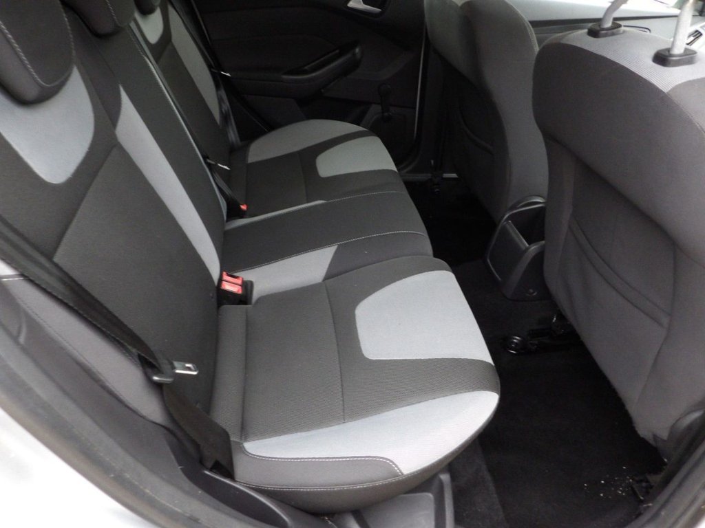 Used Ford Focus 2014 for sale - 77680938: Photo 9