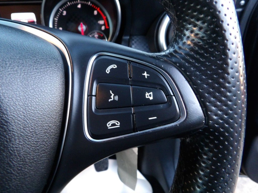 Used Mercedes-Benz A-Class 2015 for sale - 77422384: Photo 14