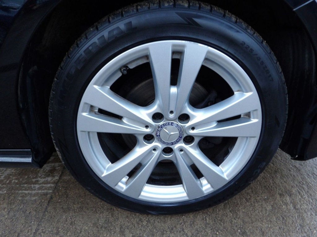 Used Mercedes-Benz A-Class 2015 for sale - 77422384: Photo 27