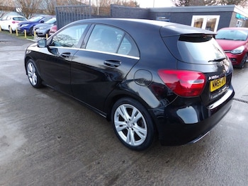 Used Mercedes-Benz A-Class 2015 for sale - 77422384: Photo