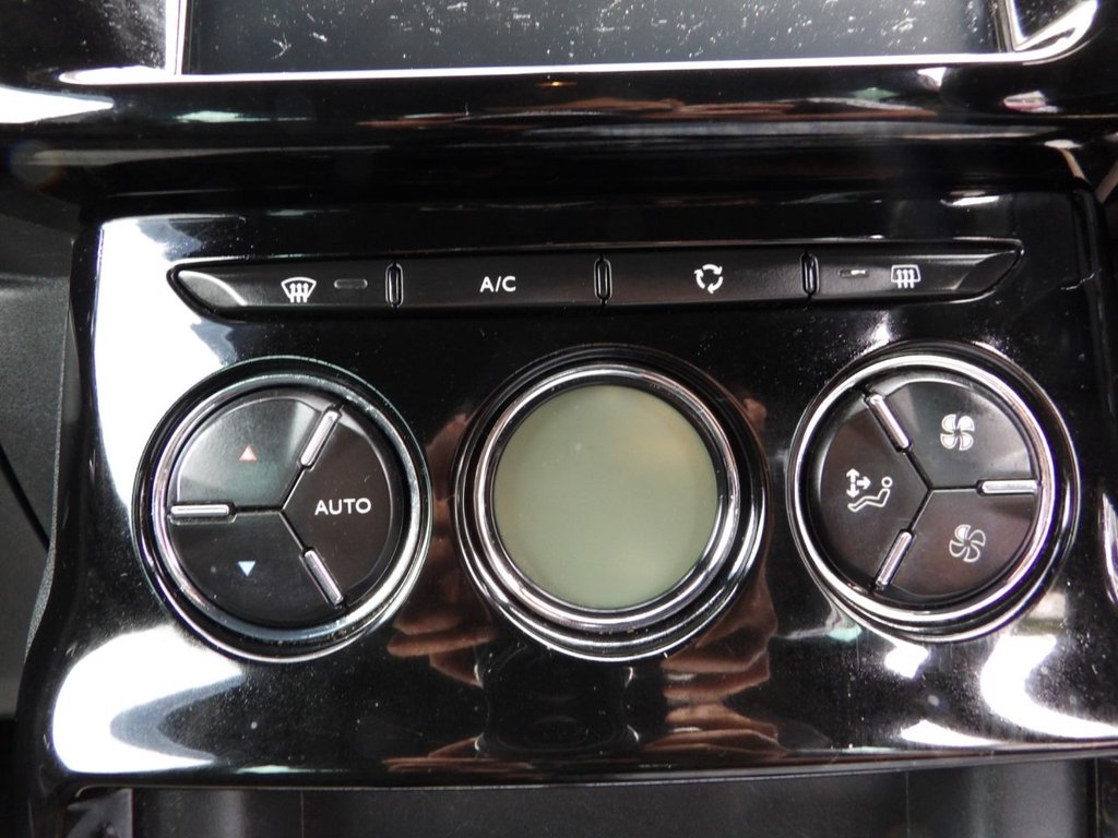 Used DS Automobiles DS 3 2016 for sale - 76376243: Photo 16