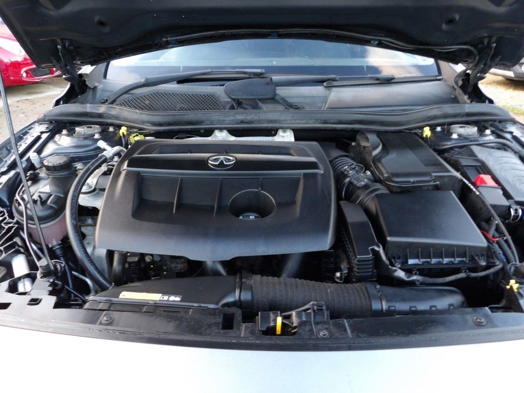 Used Infiniti Q30 2016 for sale - 76900968: Photo 18