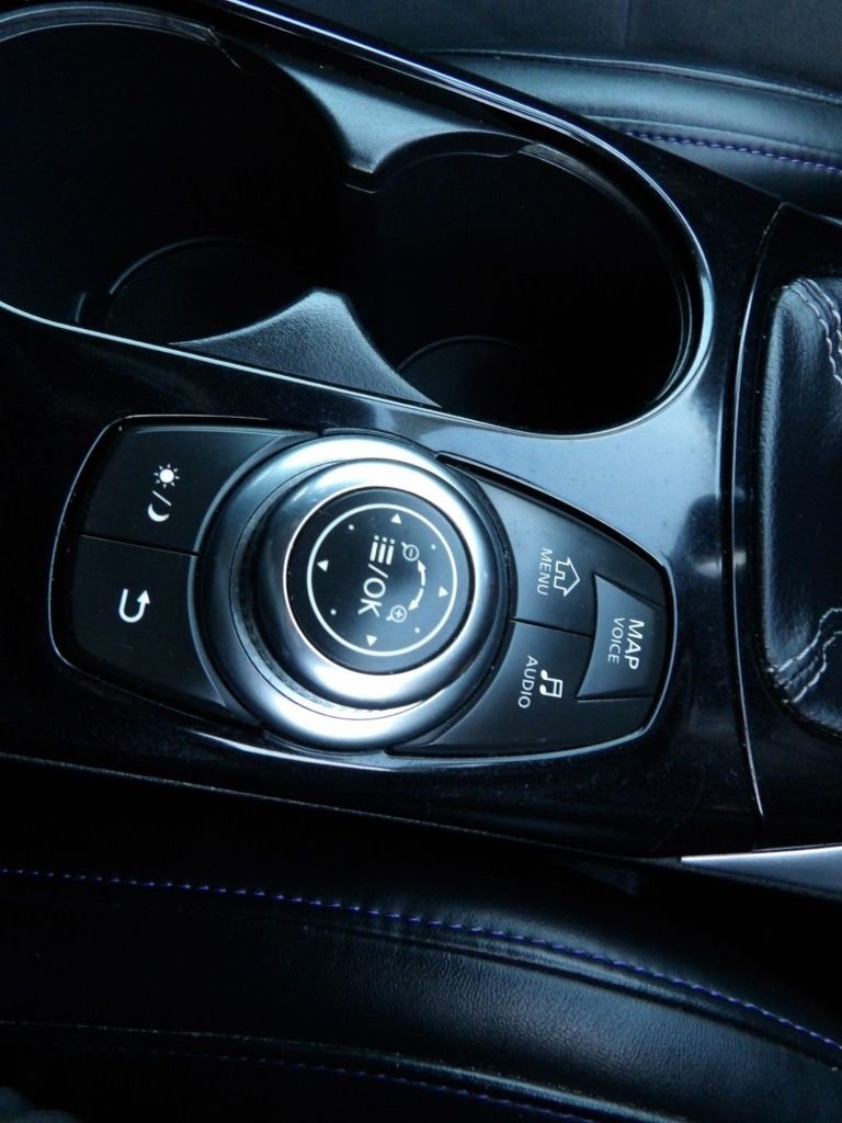 Used Infiniti Q30 2016 for sale - 76900968: Photo 25