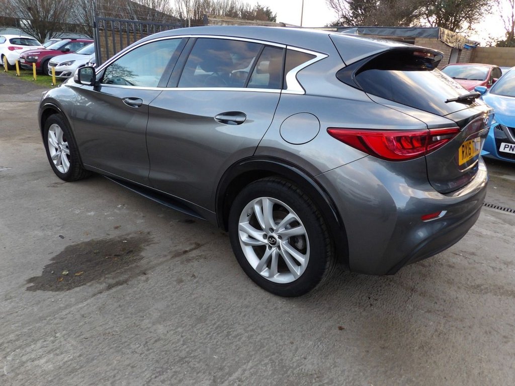 Used Infiniti Q30 2016 for sale - 76900968: Photo 4