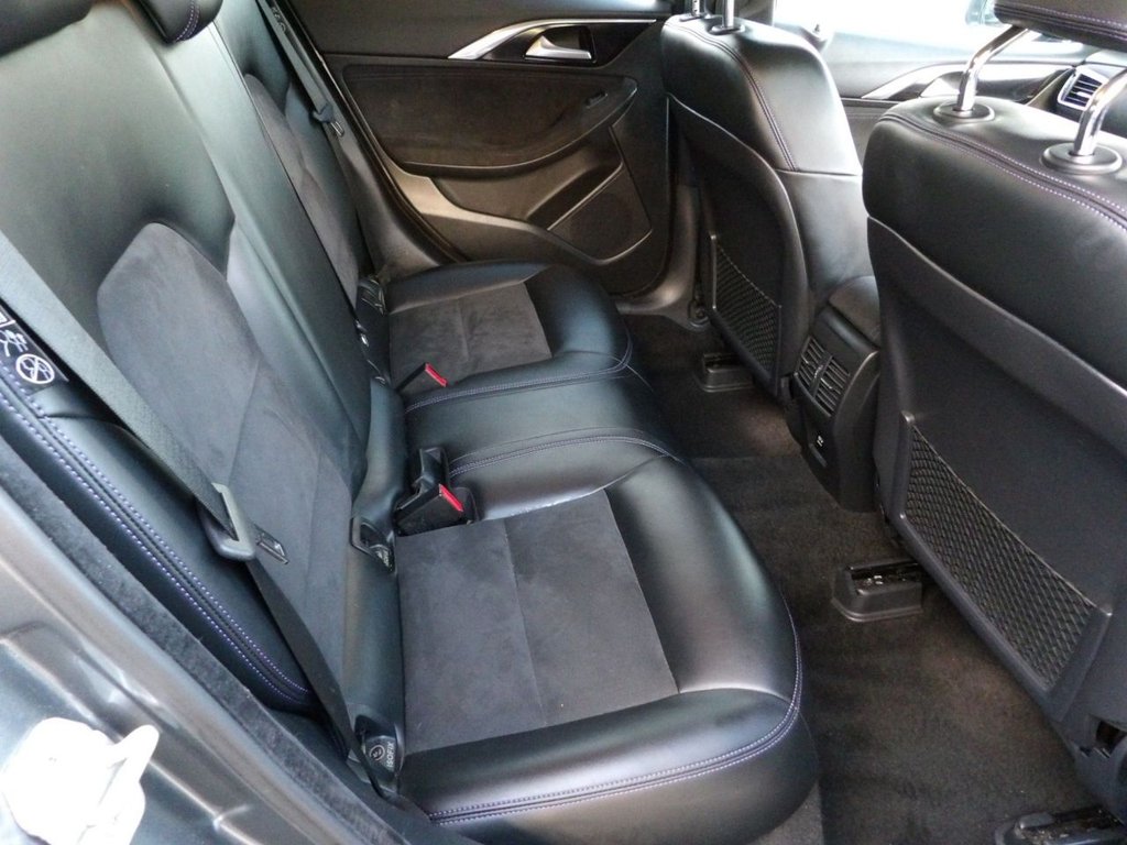 Used Infiniti Q30 2016 for sale - 76900968: Photo 9