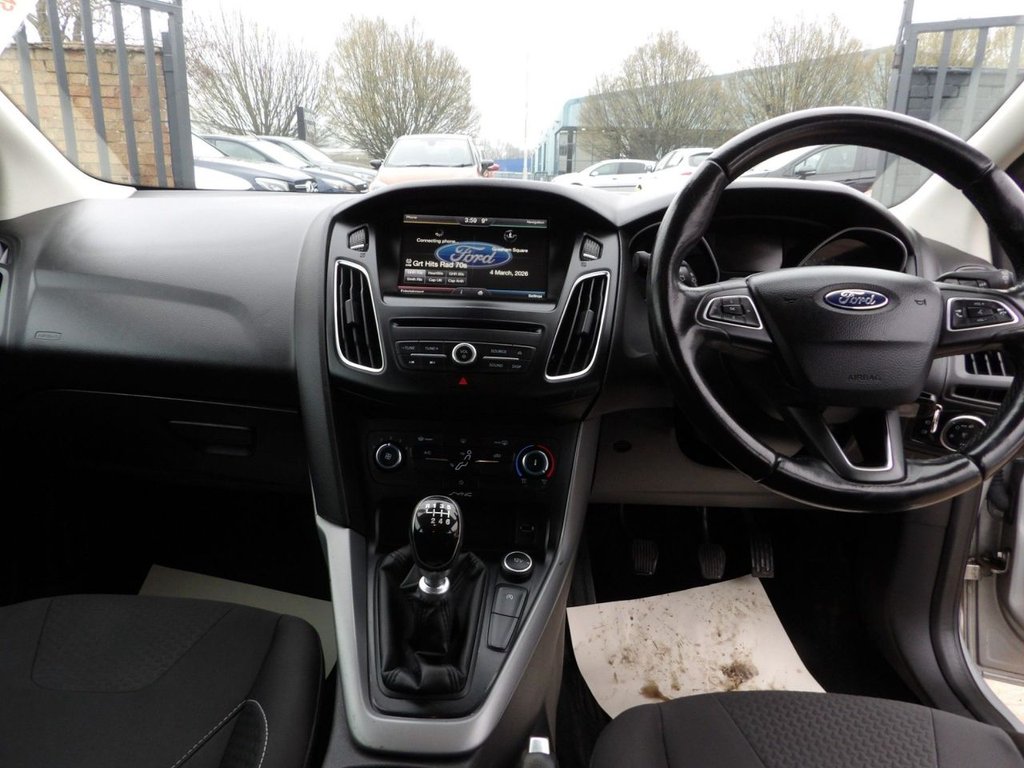 Used Ford Focus 2015 for sale - 77680947: Photo 12