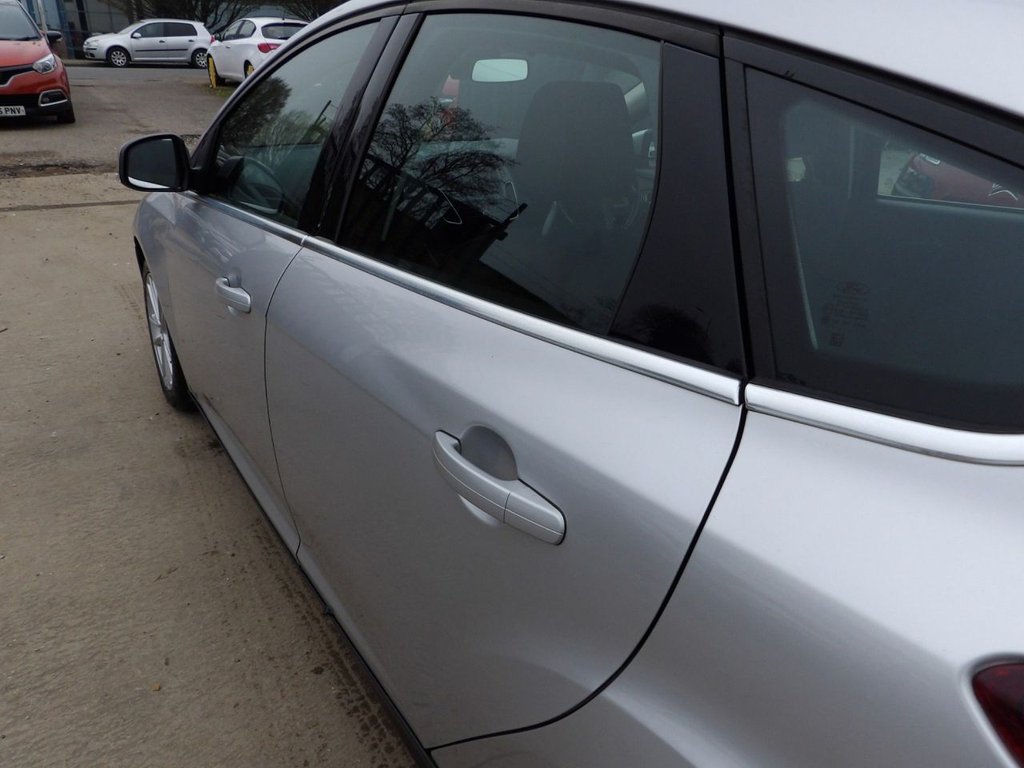 Used Ford Focus 2015 for sale - 77680947: Photo 17