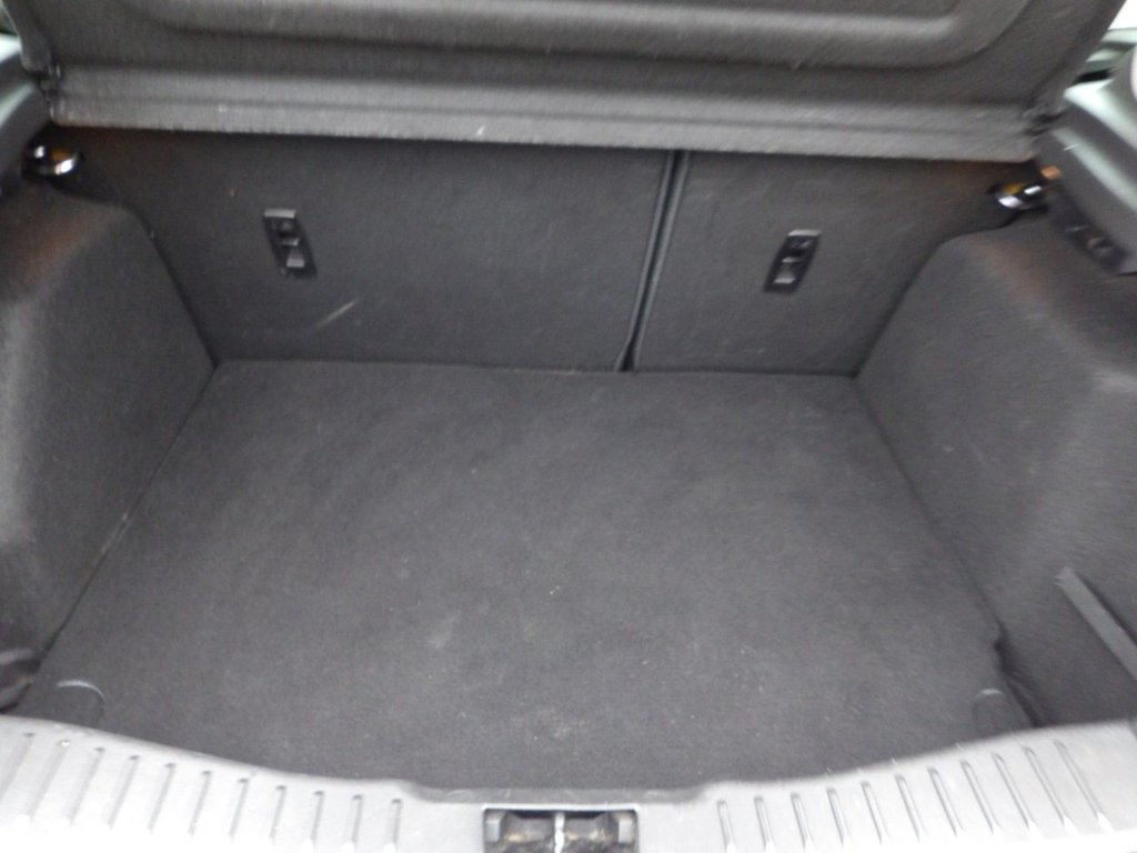 Used Ford Focus 2015 for sale - 77680947: Photo 18