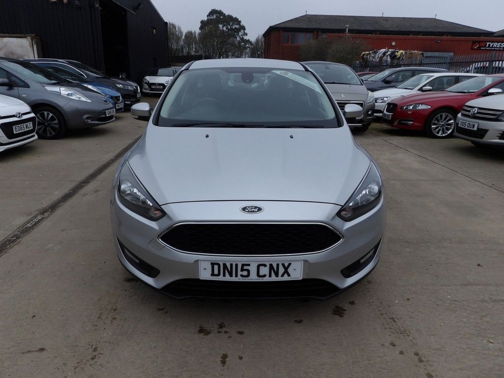 Used Ford Focus 2015 for sale - 77680947: Photo 2