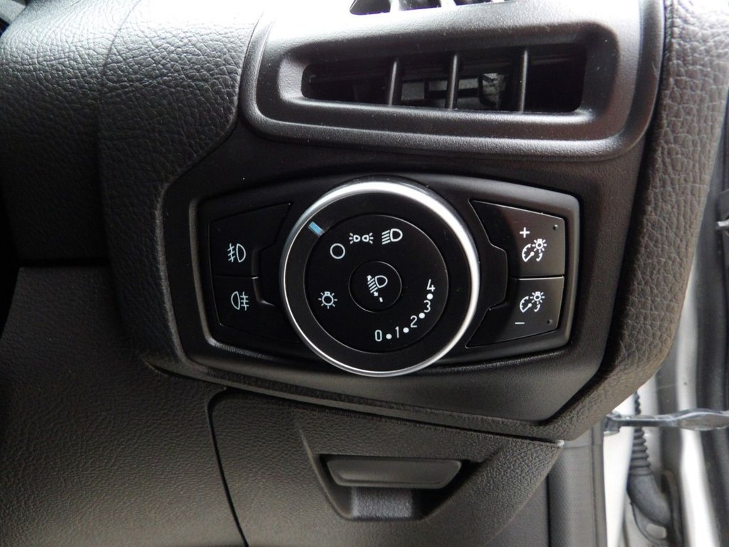 Used Ford Focus 2015 for sale - 77680947: Photo 21