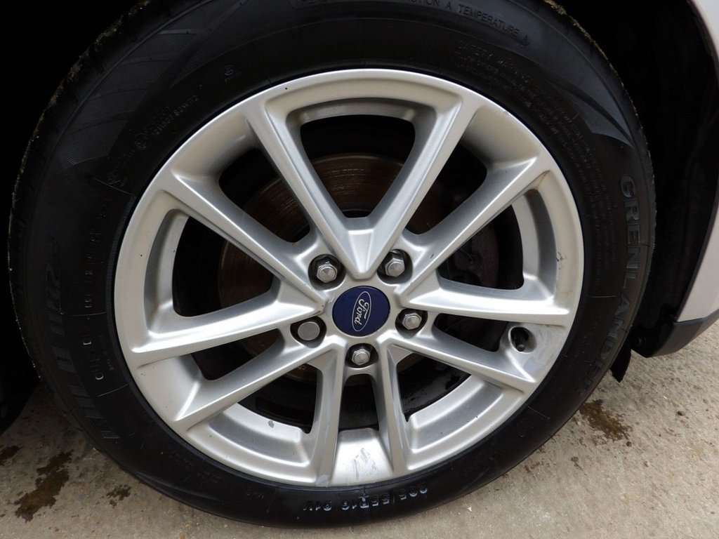 Used Ford Focus 2015 for sale - 77680947: Photo 23