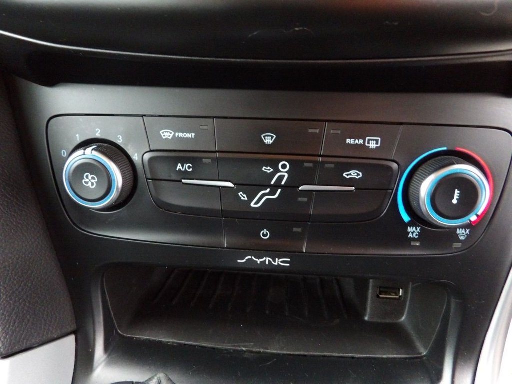 Used Ford Focus 2015 for sale - 77680947: Photo 26