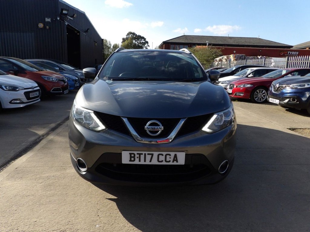 Used Nissan Qashqai 2017 for sale - 78110807: Photo 2