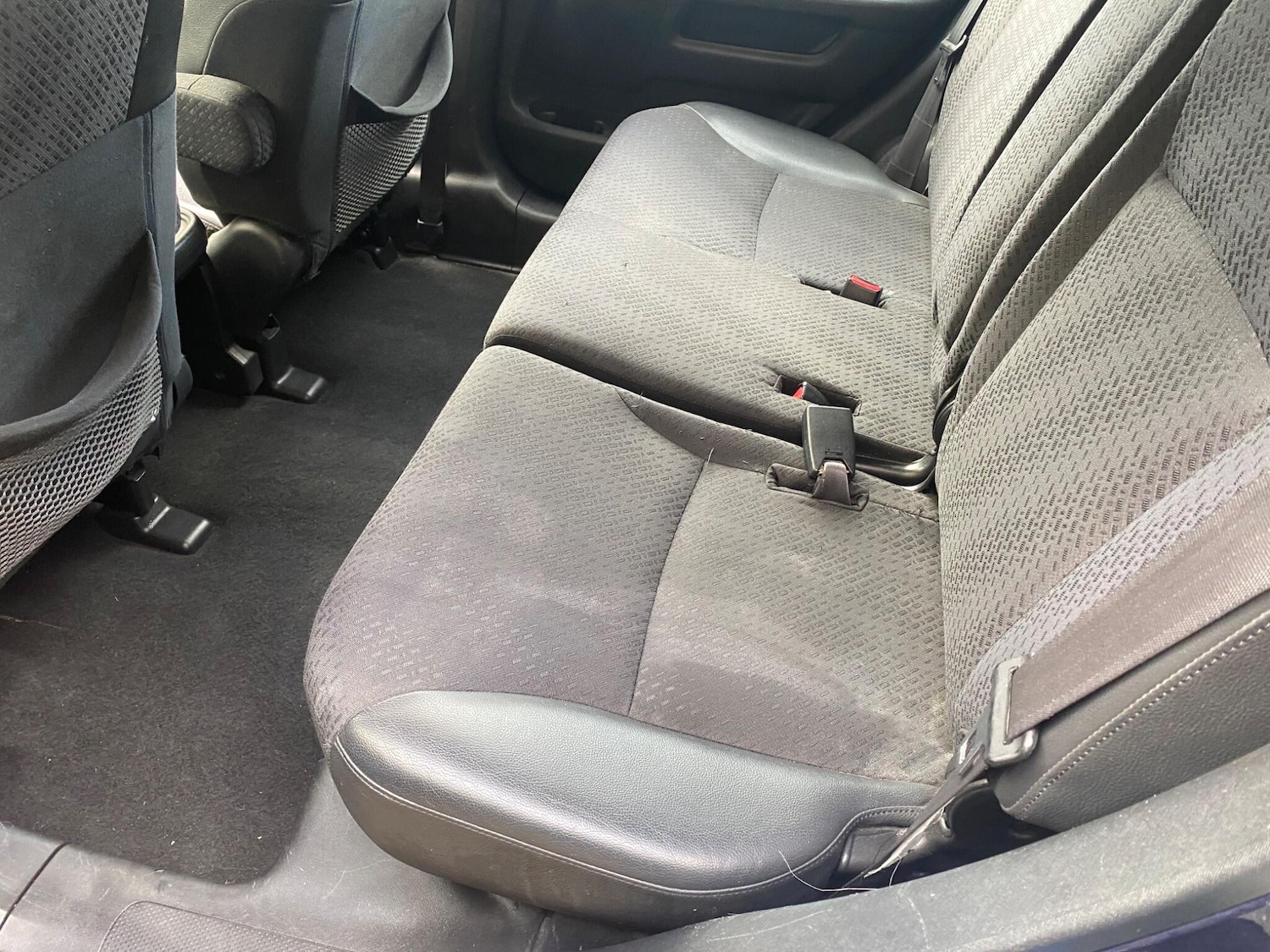 Used Honda CR-V 2004 for sale - 76945986: Photo 12