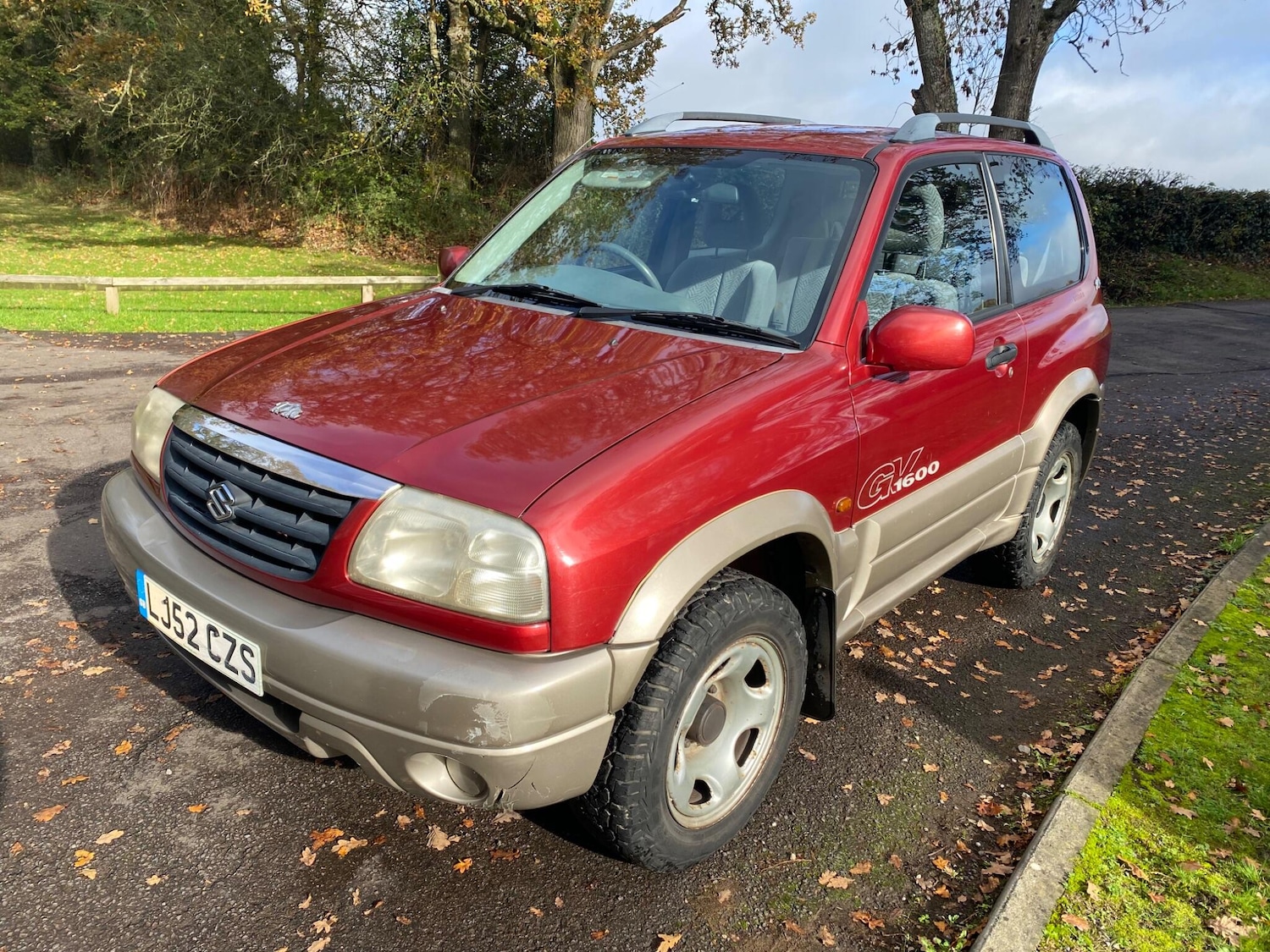 Used Suzuki Grand Vitara 2002 for sale - 76945985: Photo 2