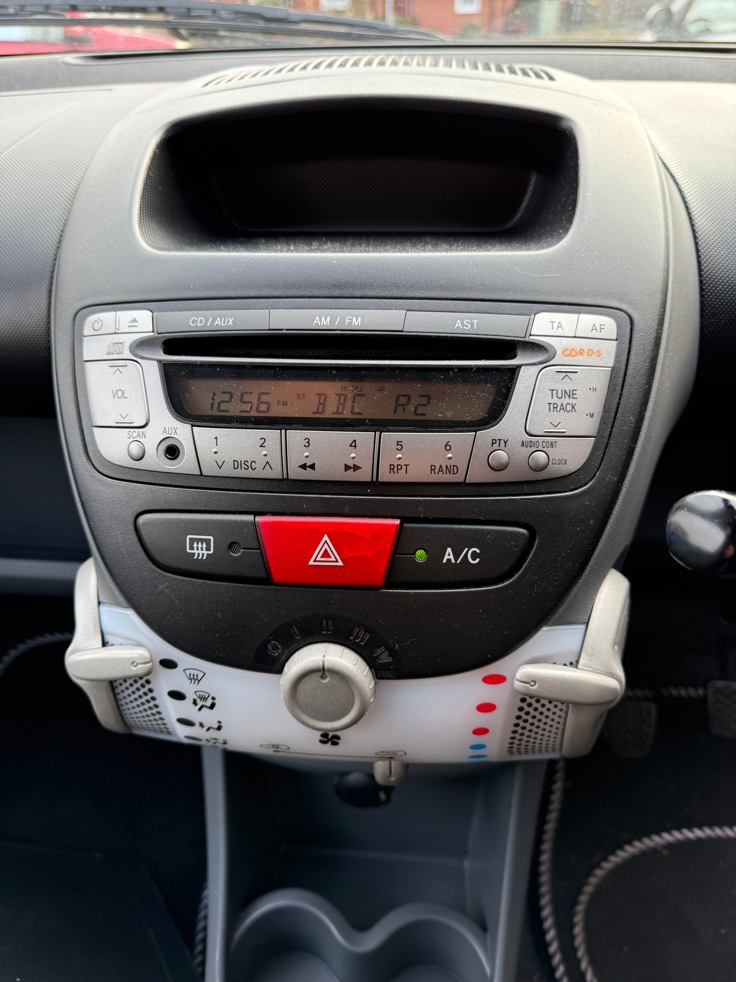 Used Citroen C1 2011 for sale - 77370942: Photo 8