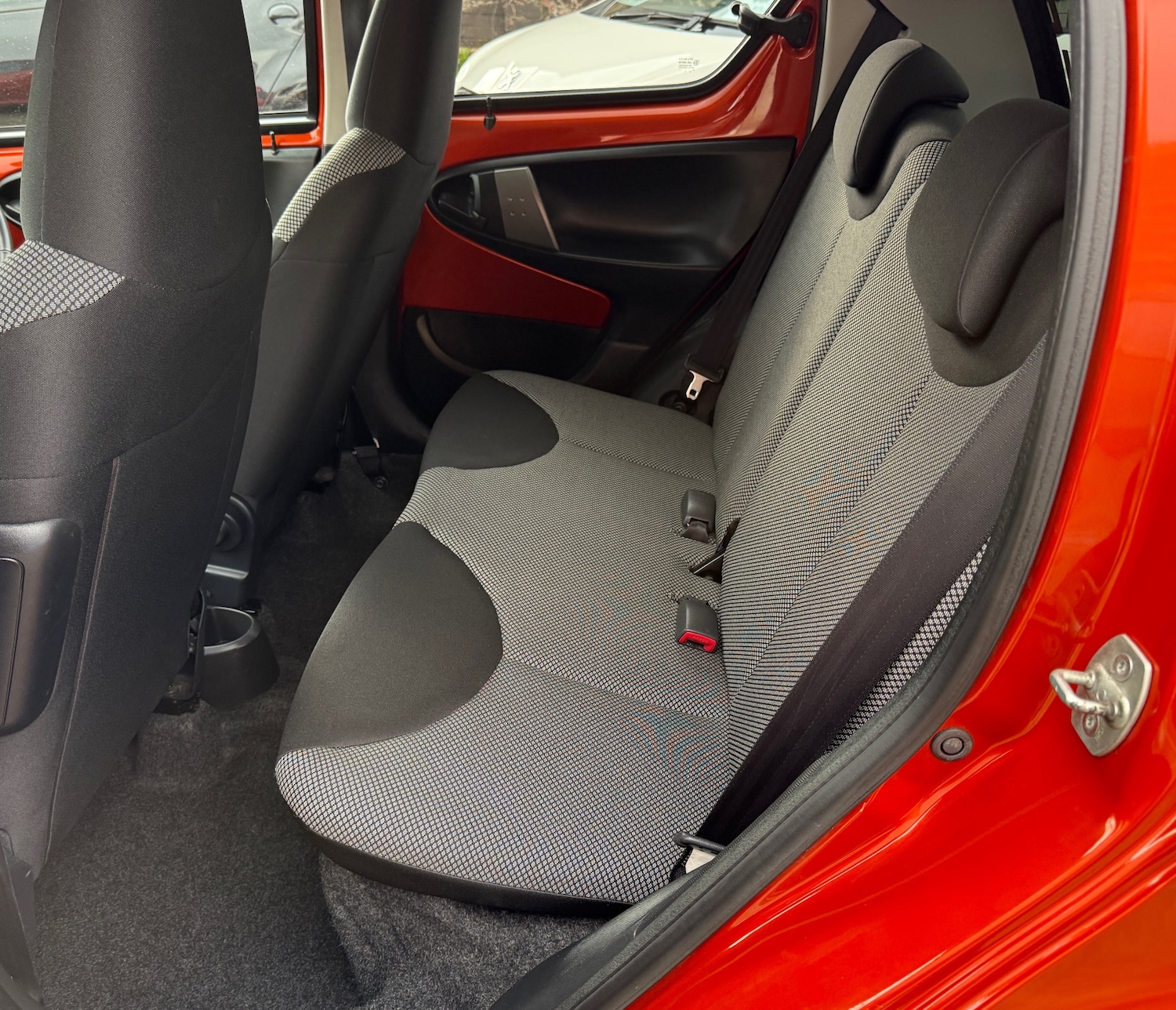 Used Toyota AYGO 2013 for sale - 78070647: Photo 15