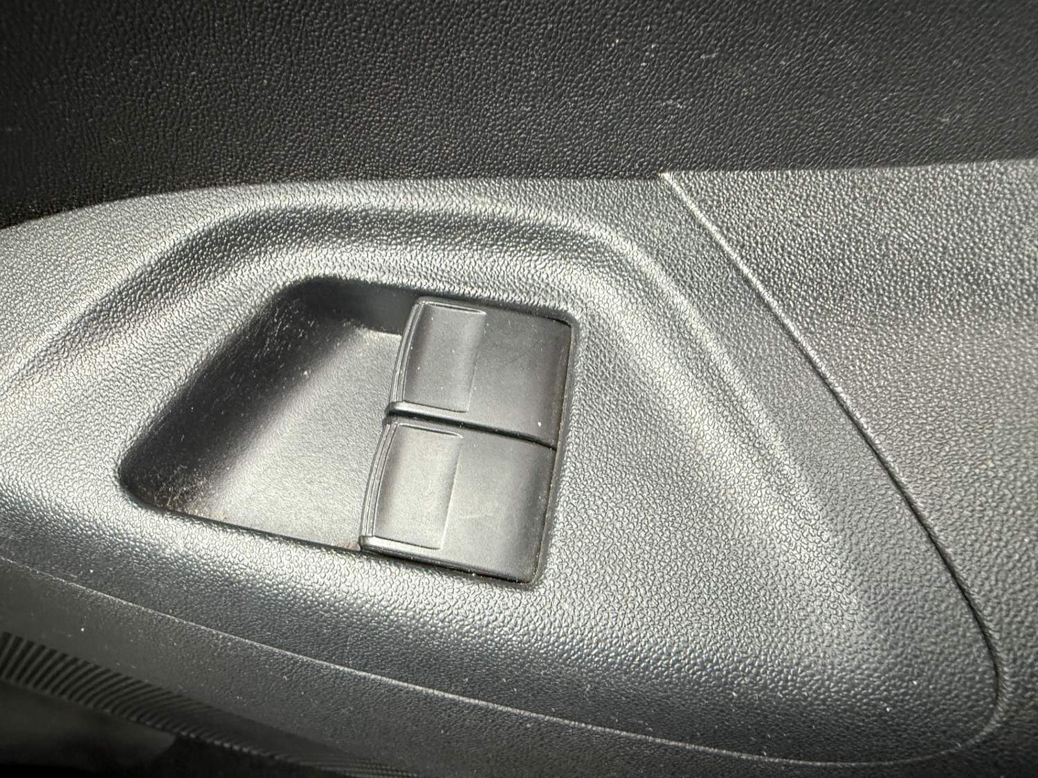 Used Peugeot 108 2017 for sale - 77902718: Photo 12