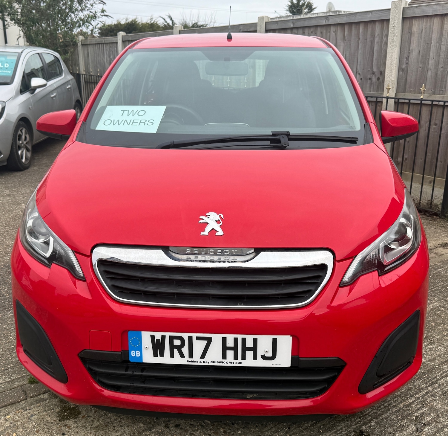 Used Peugeot 108 2017 for sale - 77902718: Photo 2
