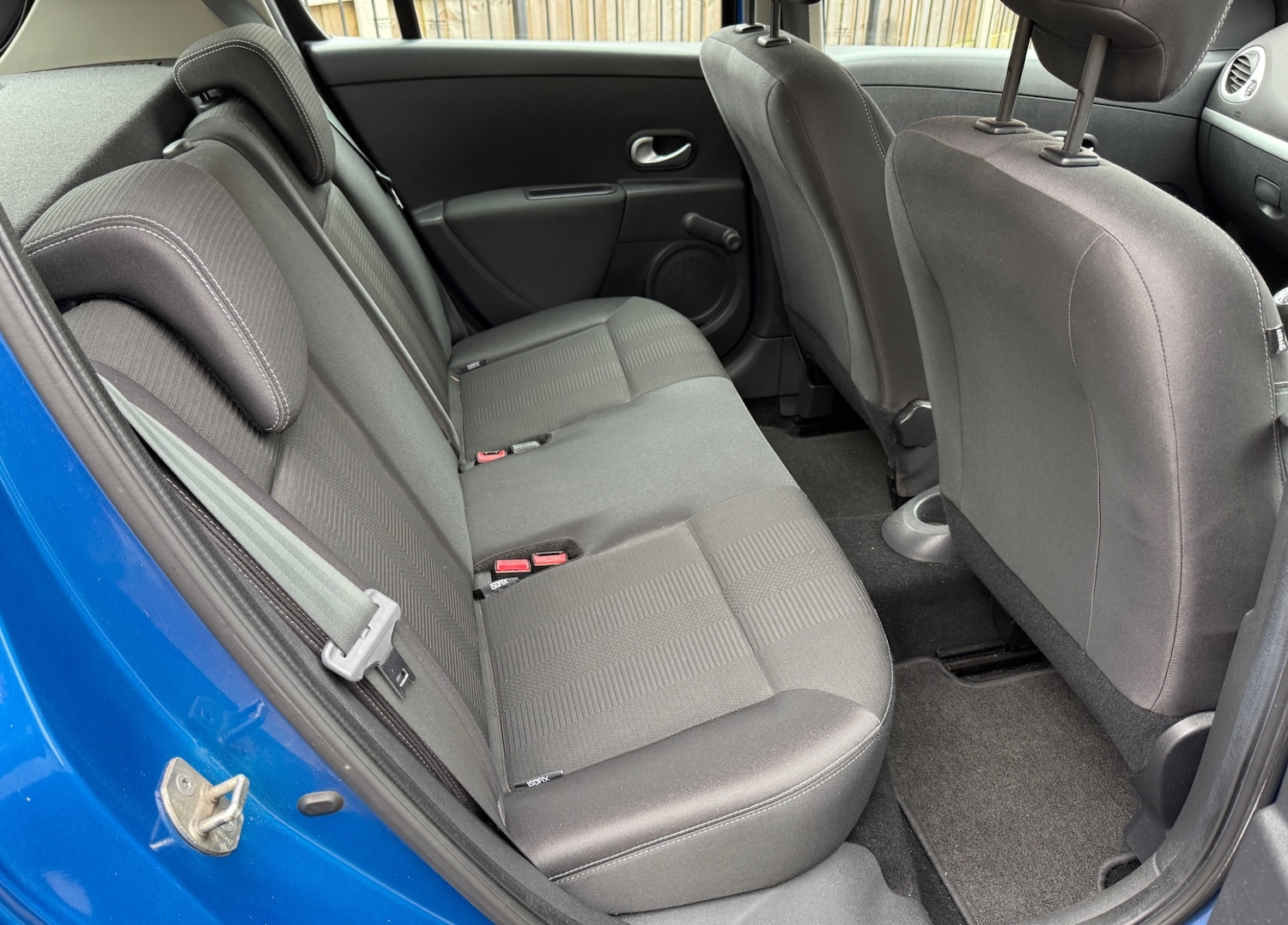 Used Renault Clio 2011 for sale - 77791561: Photo 14