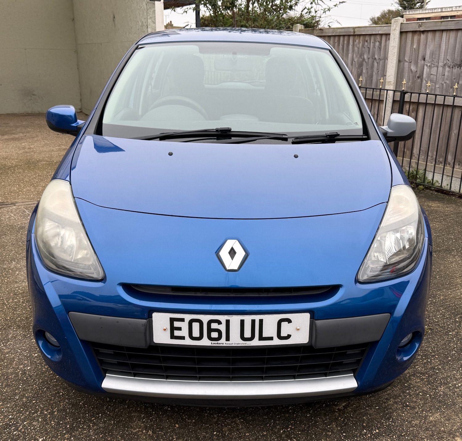 Used Renault Clio 2011 for sale - 77791561: Photo 2