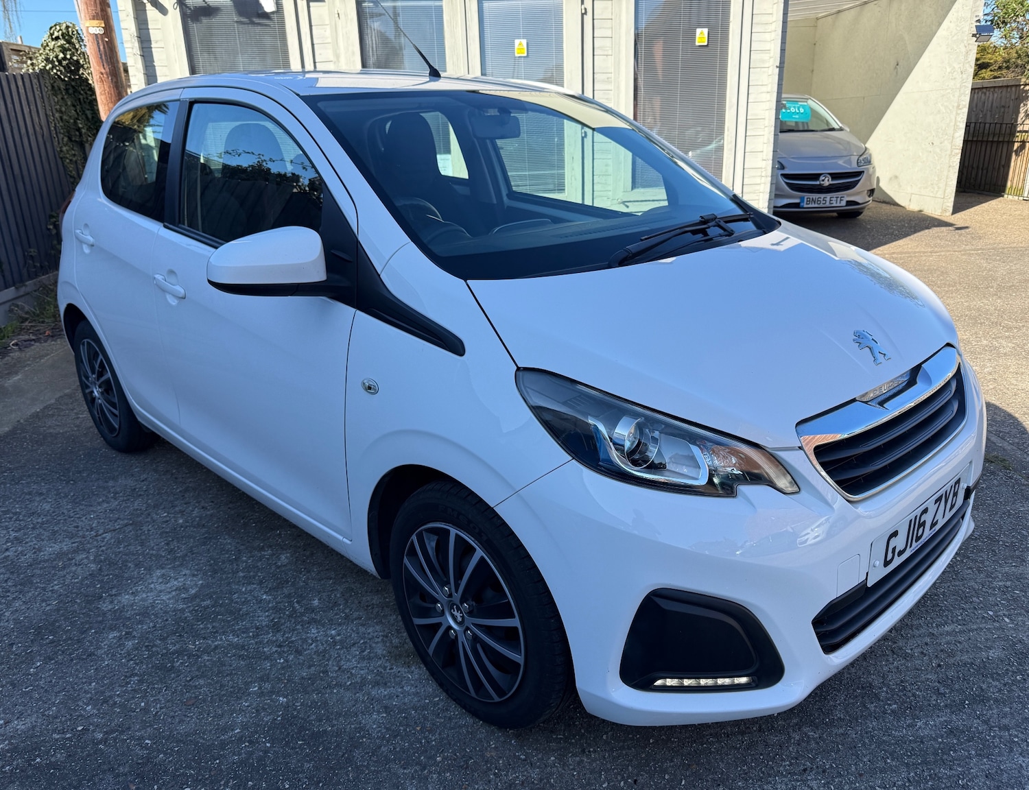 Used Peugeot 108 2016 for sale - 77975673: Photo 1