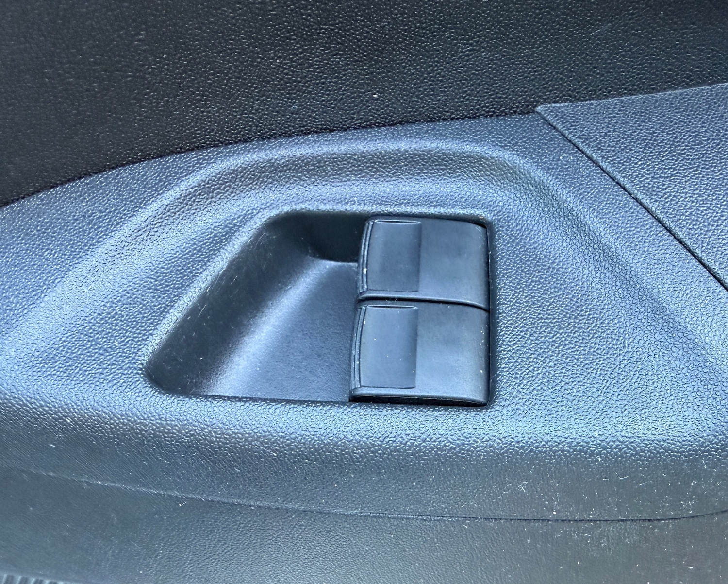 Used Peugeot 108 2016 for sale - 77975673: Photo 12