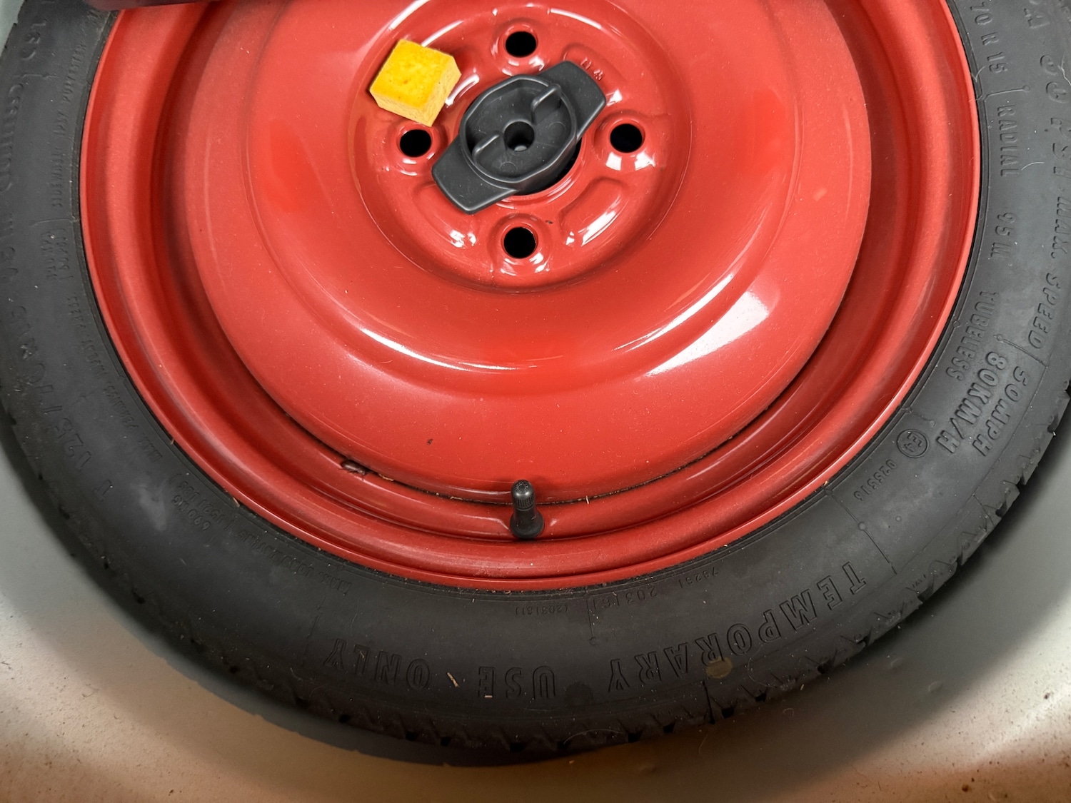 Used Suzuki Splash 2013 for sale - 77570292: Photo 14