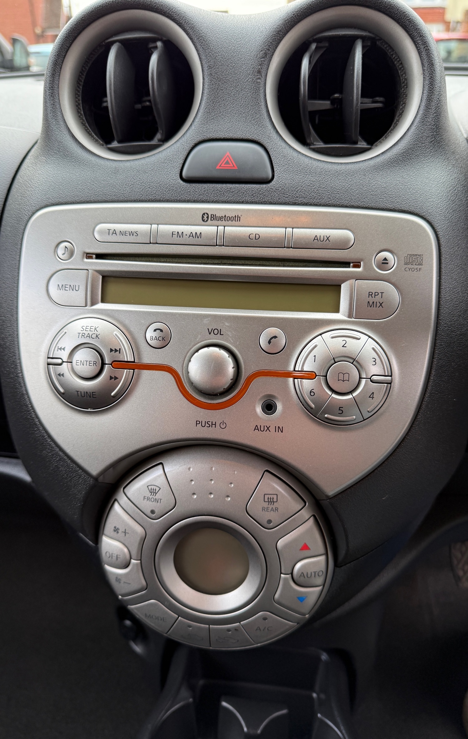 Used Nissan Micra 2011 for sale - 77140818: Photo 9