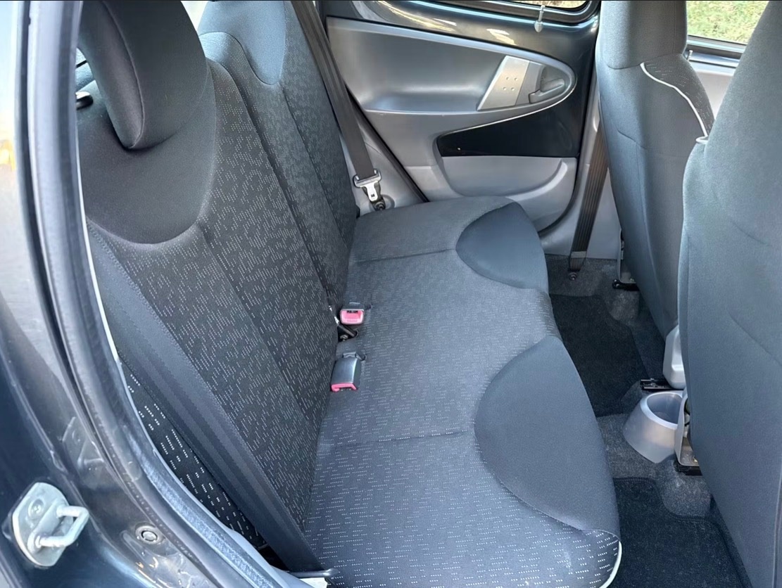 Used Peugeot 107 2012 for sale - 77335918: Photo 7