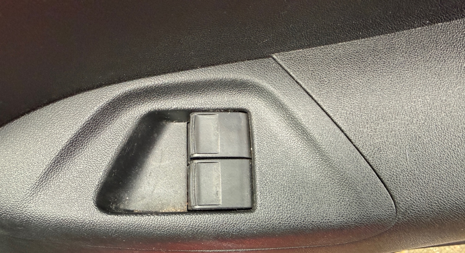 Used Peugeot 108 2015 for sale - 77541402: Photo 13