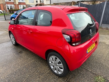 Used Peugeot 108 2015 for sale - 77541402: Photo