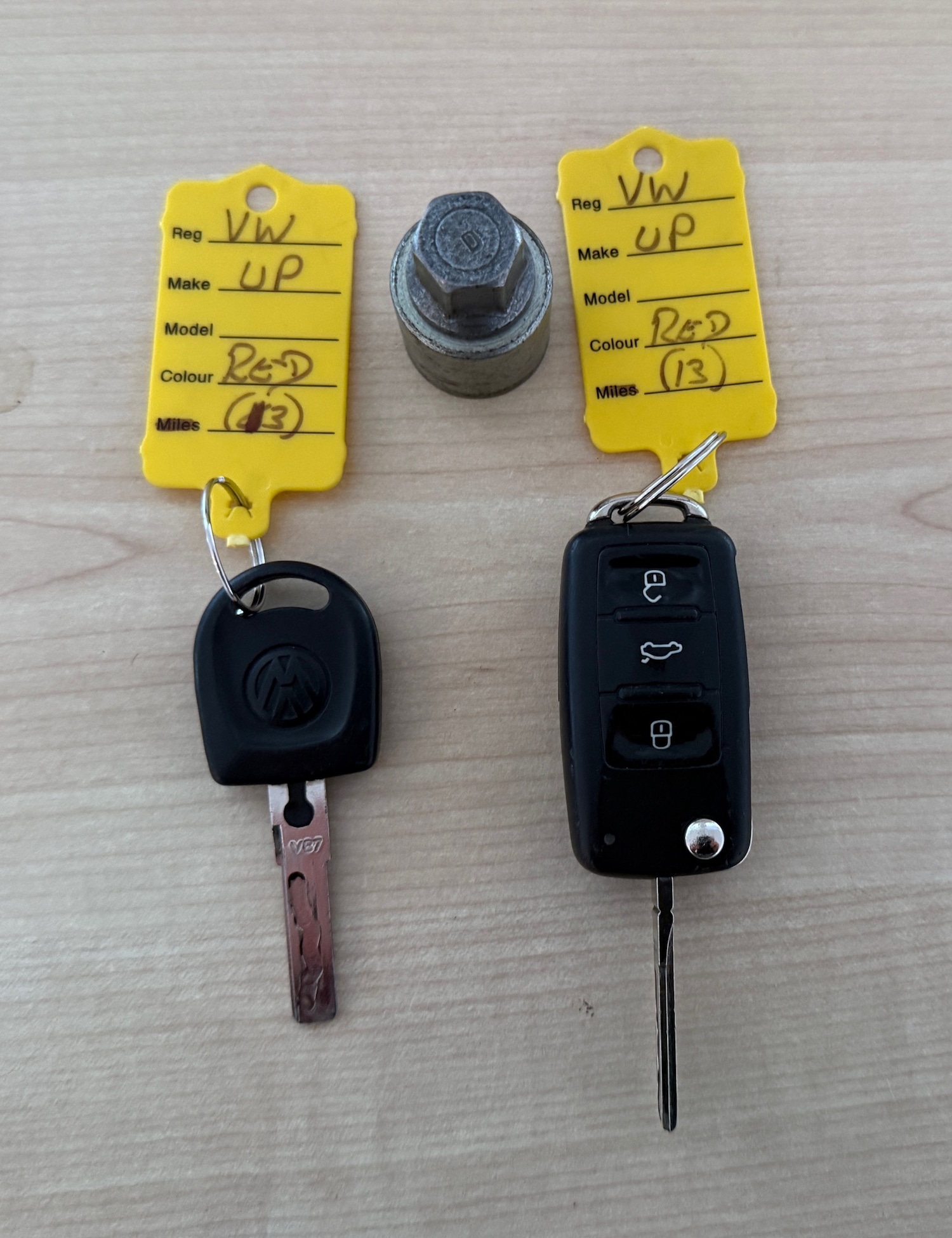 Used Volkswagen up! 2013 for sale - 77140570: Photo 19